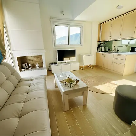 Syllas Grand - Executive View 1 Hébergement de vacances Edipsos