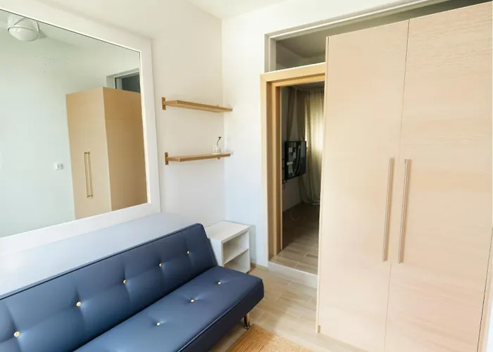 Syllas Grand - Executive View 1