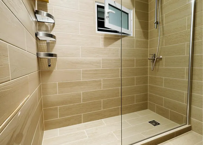 Syllas Grand - Executive View 1 * Edipsos